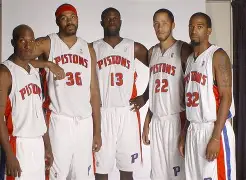 郑钦文印第站首个对手是阿扎伦卡